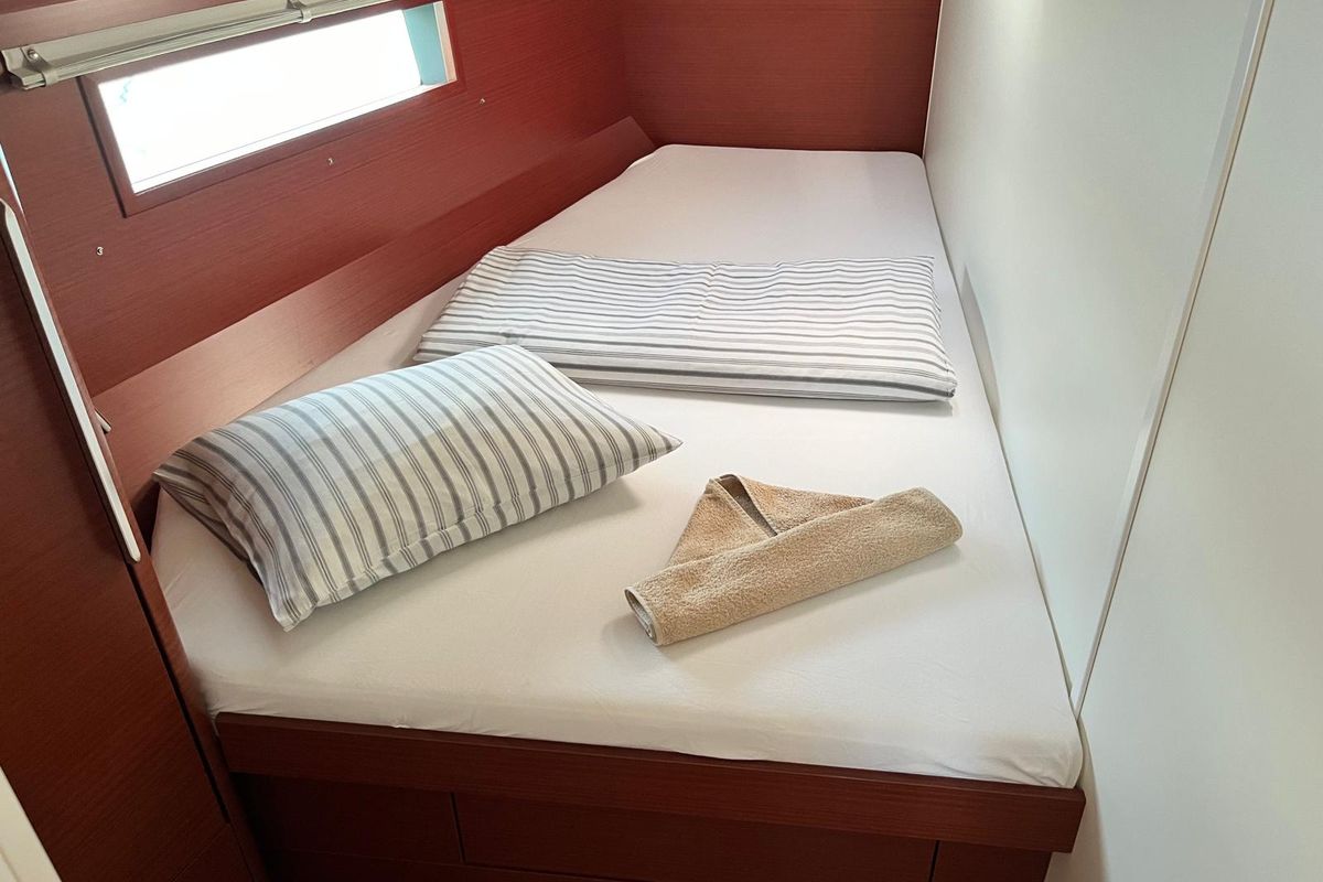Cabin on Riesling, a Hanse Yachts Hanse 460 sailboat at Seget Donji, Croatia