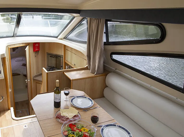 Salon of Consul Budget 9, a Cygnet Consul motorboat at Laggan, United Kingdom