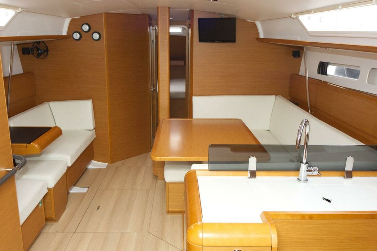 Salon of Jason, a Jeanneau Sun Odyssey 439 sailboat at Grad Pula, Croatia