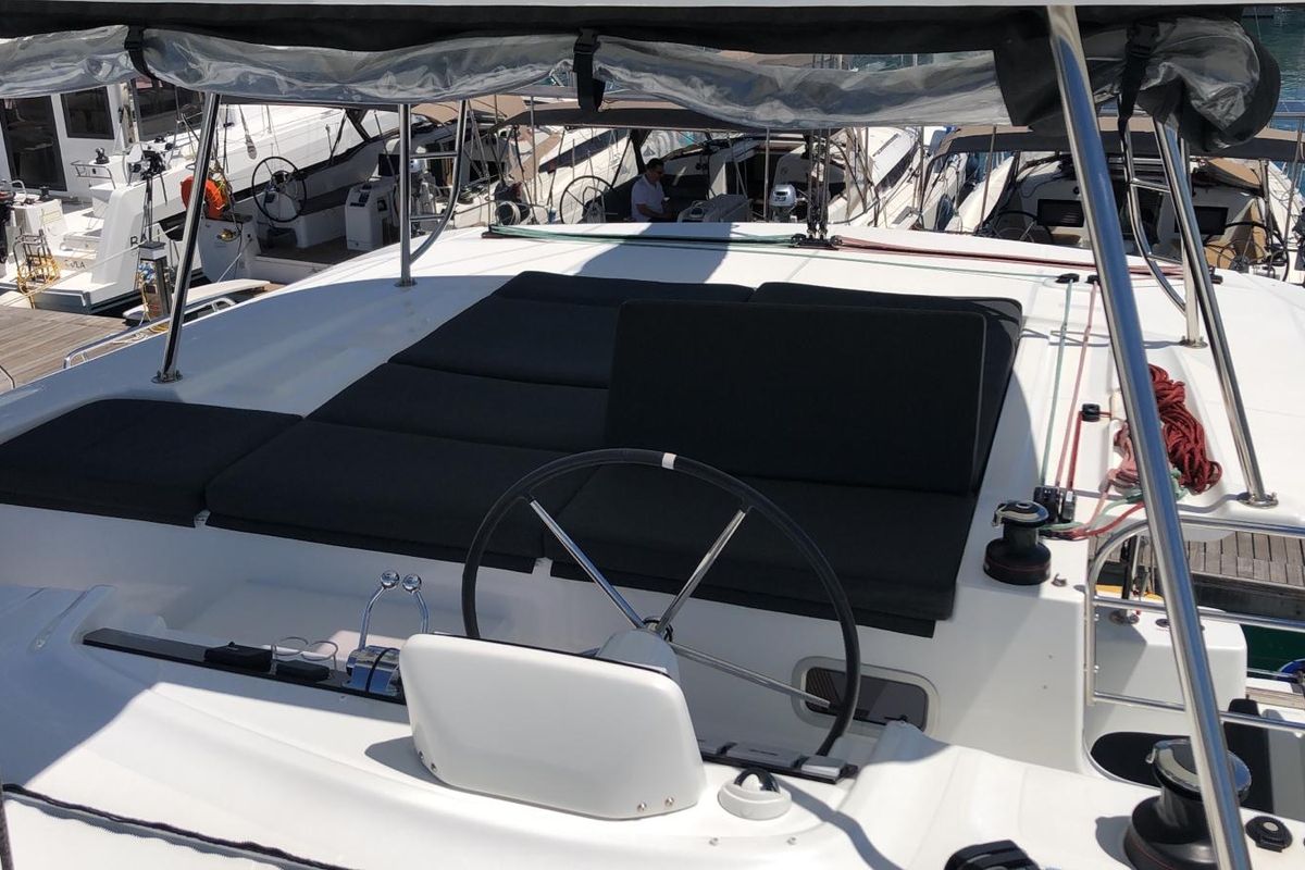 Cockpit of La Condesa, a Lagoon 46 catamaran at Grad Kaštela, Croatia