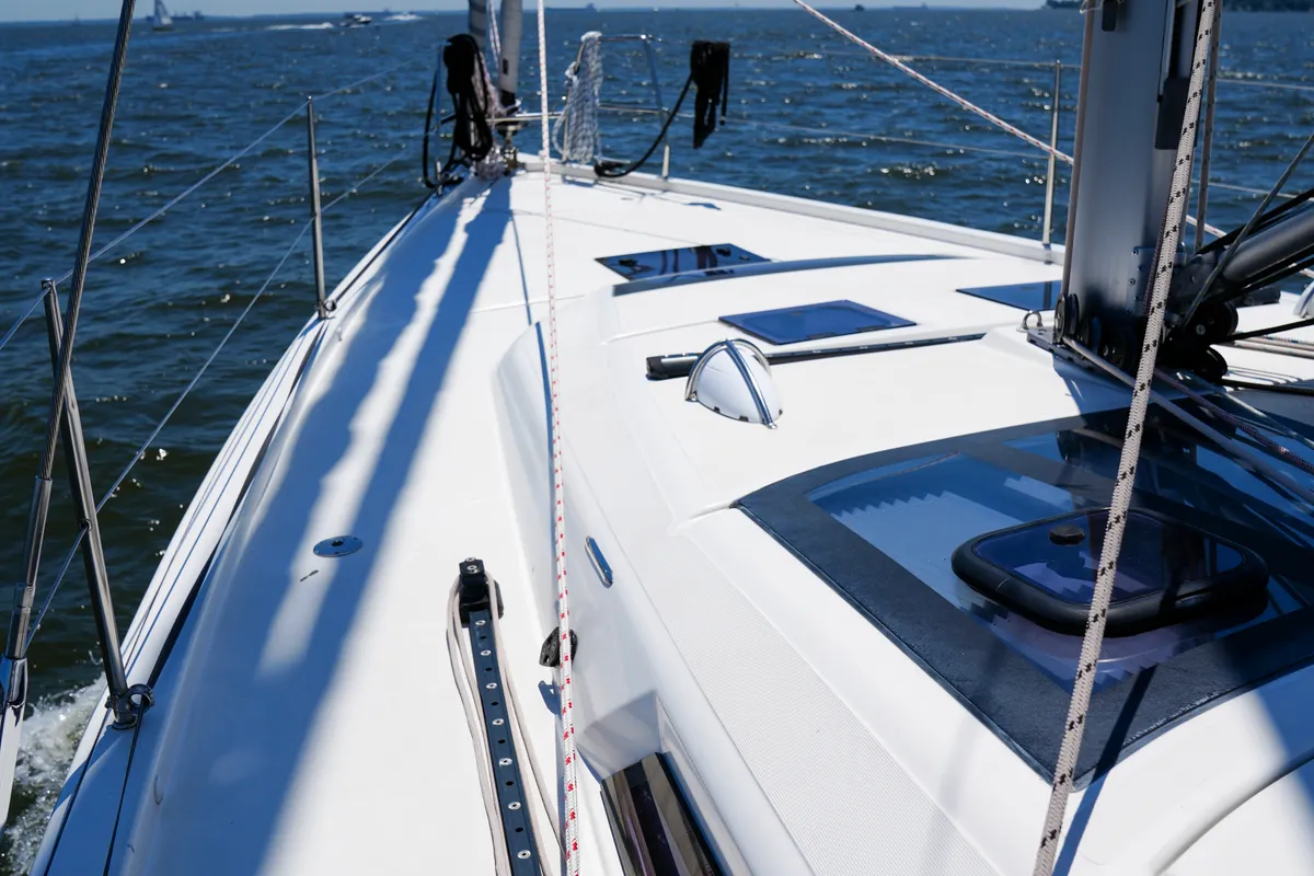 Slowdown, a Dufour Dufour 430 sailboat at Annapolis, United States