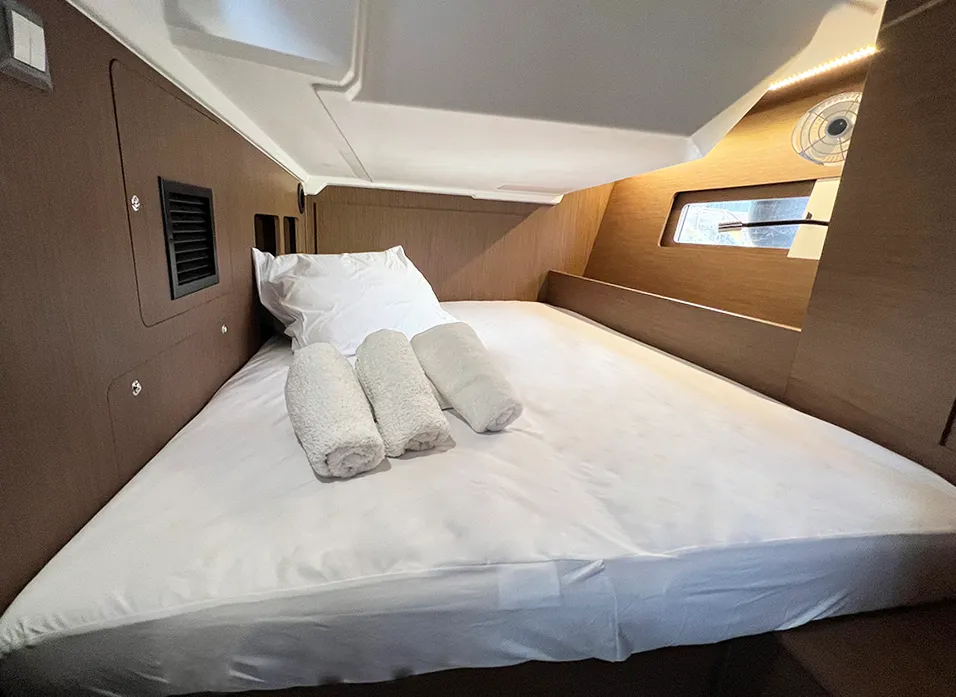 Cabin on Lella Belle, a Beneteau Oceanis 46.1 sailboat at Athens, Greece
