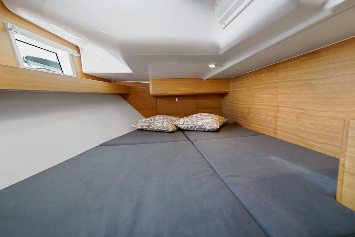 Cabin on Micky, a Elan Impression 40.1 sailboat at Grad Pula, Croatia