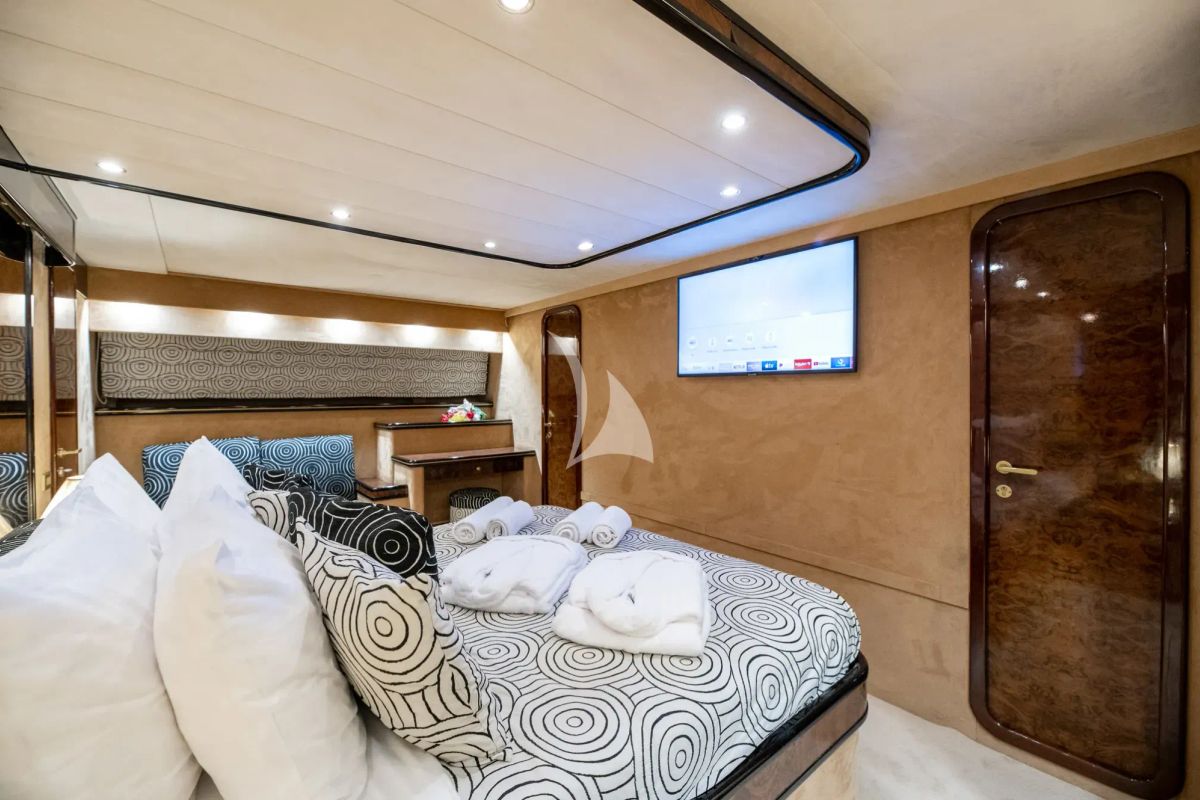 Cabin on Wish, a Alfamarine 90 yacht at Athens, Greece