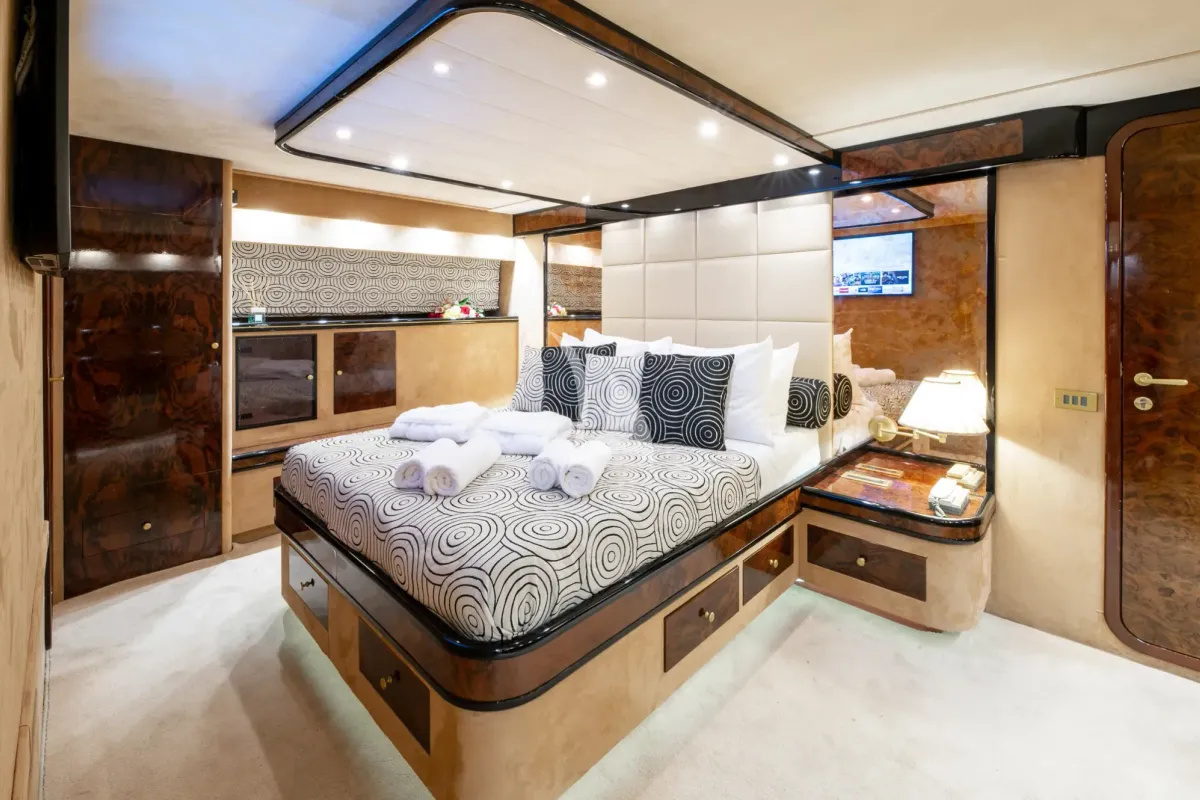 Cabin on Wish, a Alfamarine 90 yacht at Athens, Greece