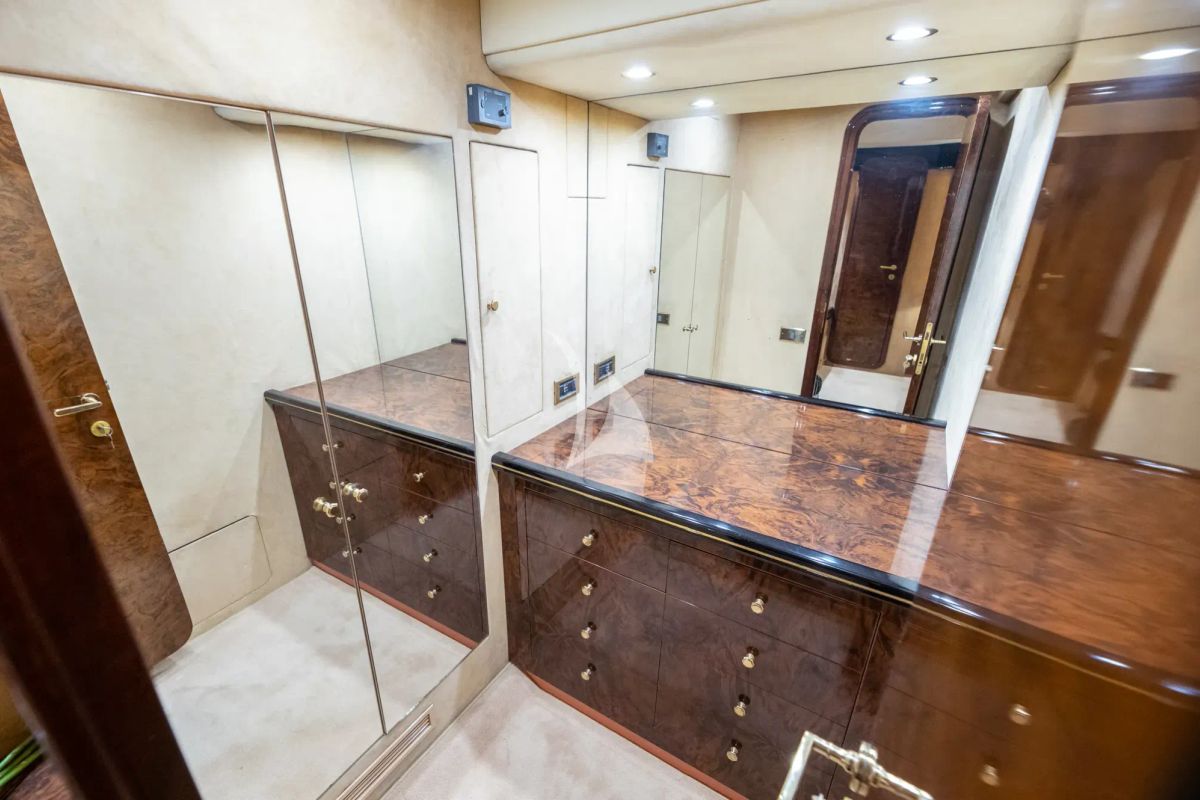 Cabin on Wish, a Alfamarine 90 yacht at Athens, Greece