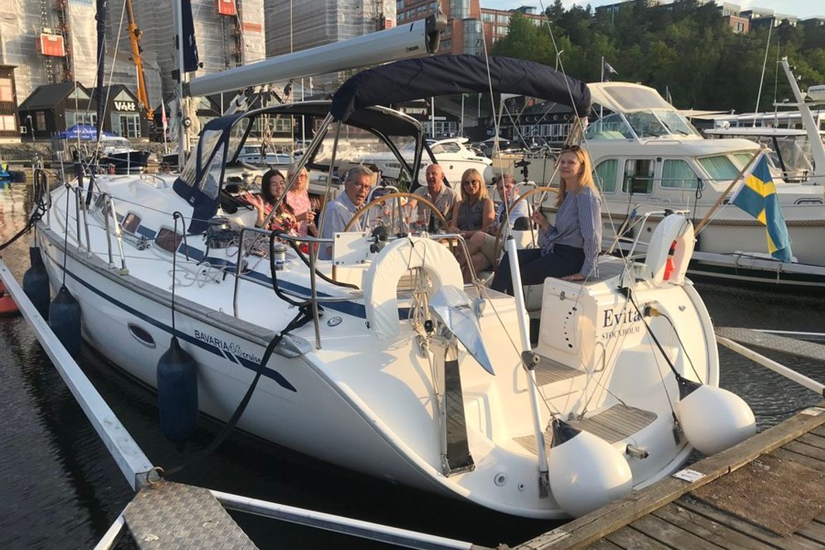 Deck of Evita, a Bavaria 46 Cruiser sailboat at Bullandö, Sweden