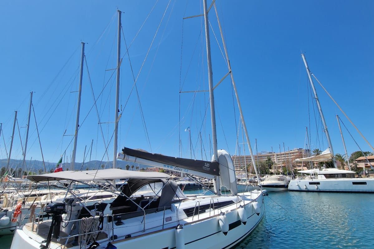 Exterior view of Sirius, a Dufour 520 GL sailboat at Tonnarella, Italy
