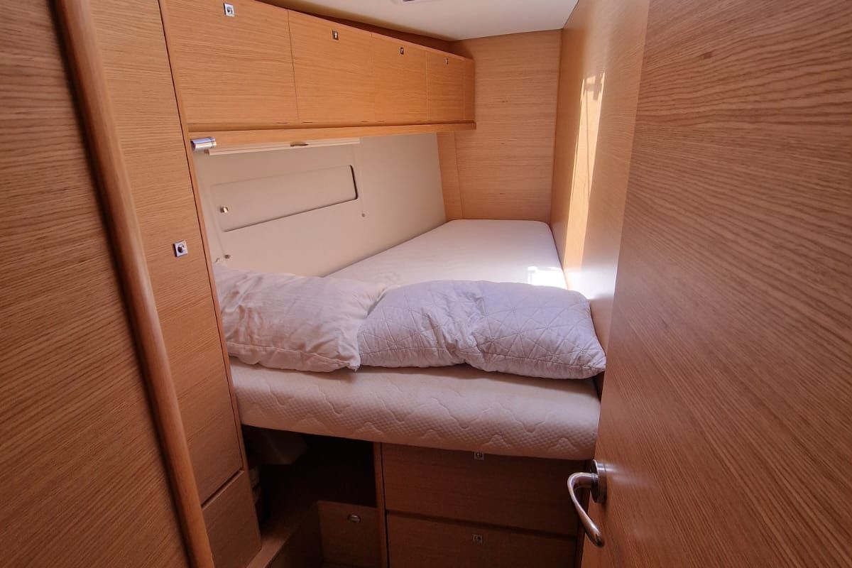 Cabin on Sirius, a Dufour 520 GL sailboat at Tonnarella, Italy