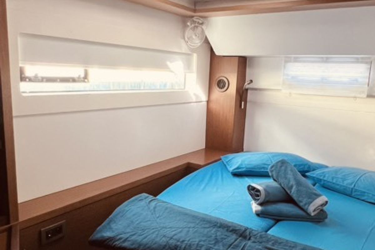 Cabin on Our Dream, a Lagoon 46 catamaran at Preveza, Greece