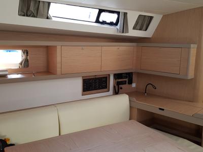 Salon of Senza Regole, a Beneteau Oceanis 45 sailboat at Tonnarella, Italy