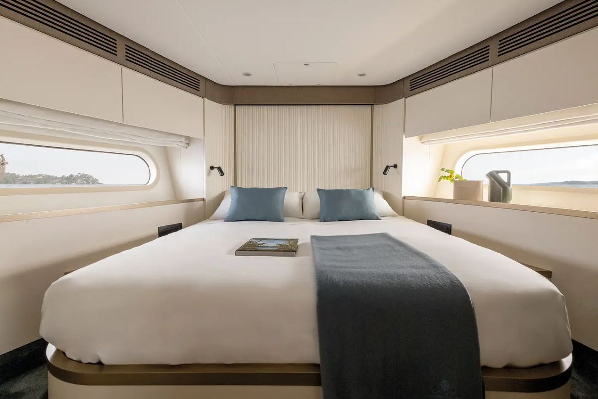 Cabin on Amparito XIII, a Azimut Magellano 60 yacht at Lavreotiki Municipal Unit, Greece