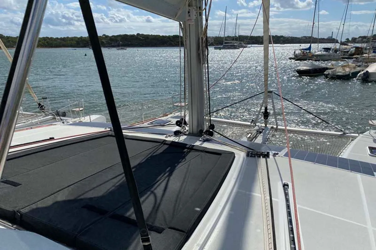 Deck of Dreamelli, a Lagoon 450 F catamaran at Grad Trogir, Croatia