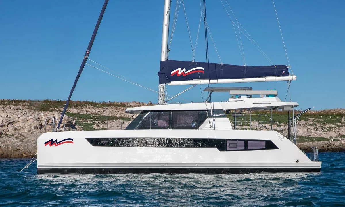 Exterior view of Moorings 4200/3/3 Club, a Leopard 42 catamaran at Uturoa, France