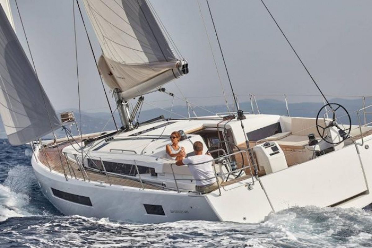 Floor plan of Jeanneau SO 490, a Jeanneau Sun Odyssey 490 sailboat at Municipal Unit of Lefkada, Greece
