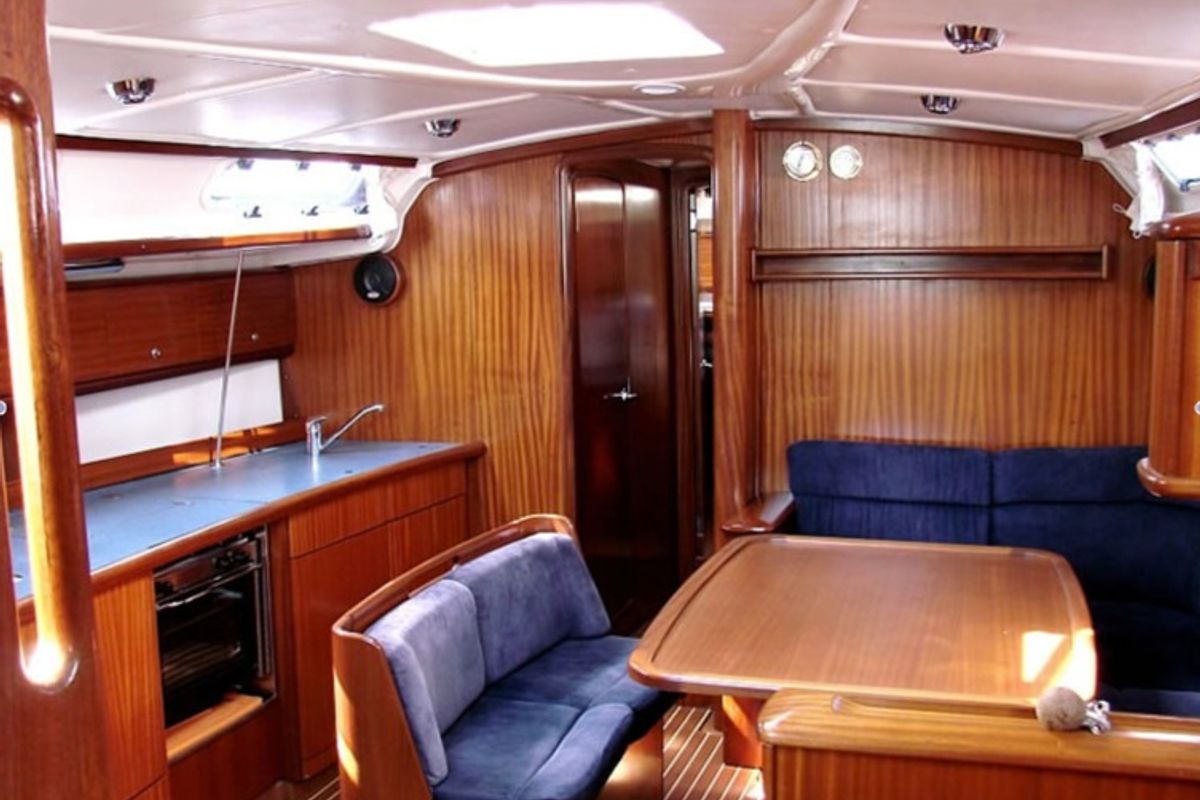 Salon of Eveline, a Bavaria 44 sailboat at Fisksätra, Sweden