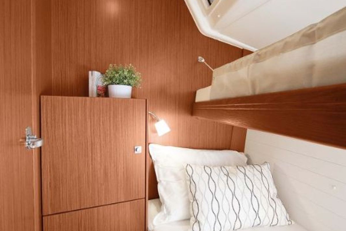Cabin on Nata, a Bavaria Cruiser 51 sailboat at Volos Municipality, Greece