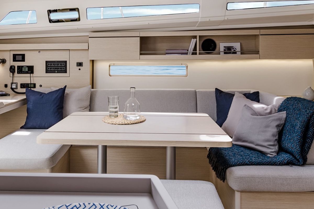 Salon of Wing, a Beneteau Oceanis 40.1 sailboat at San Vincenzo, Italy