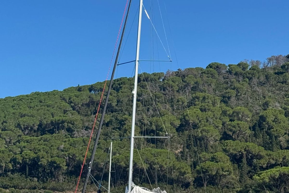 Exterior view of Wing, a Beneteau Oceanis 40.1 sailboat at San Vincenzo, Italy