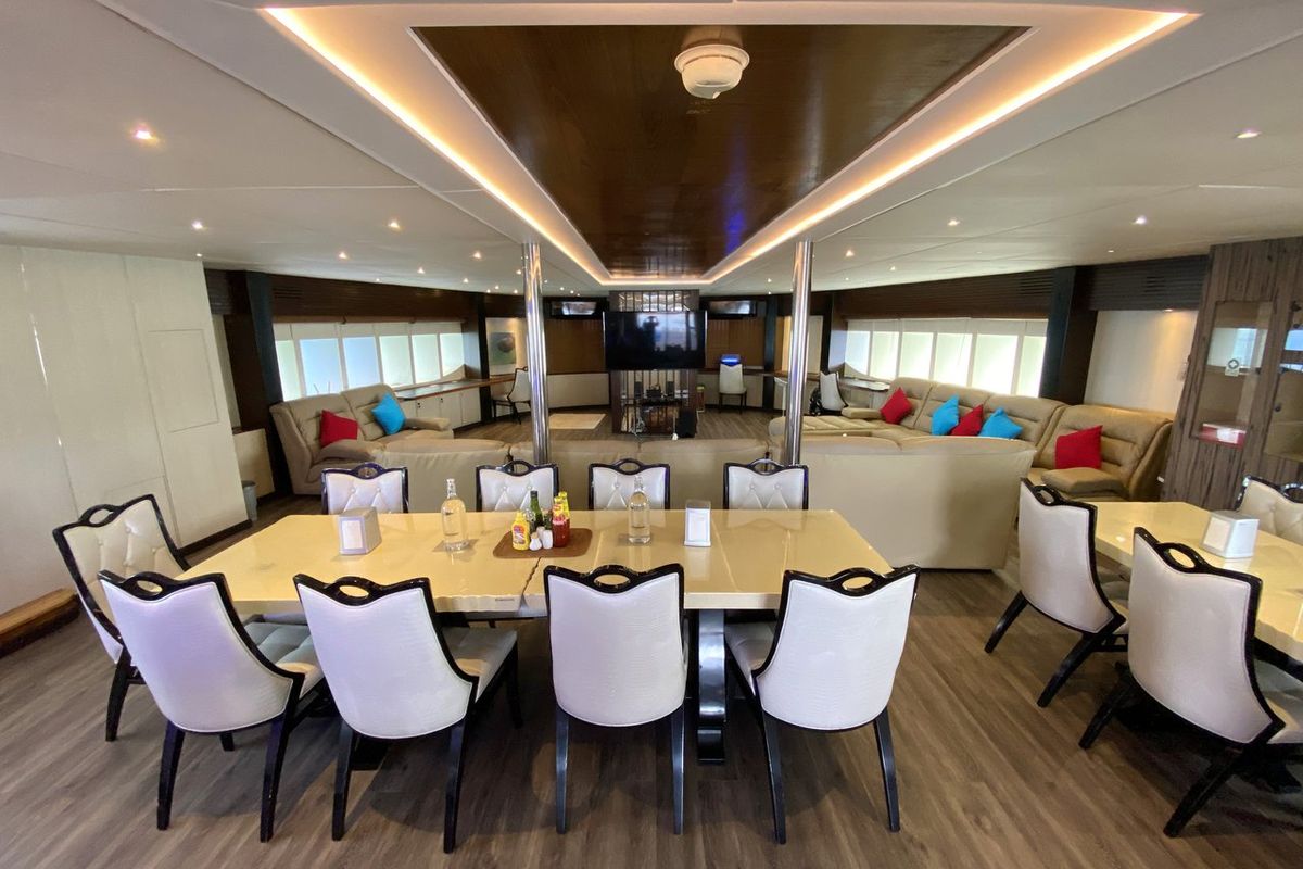 Salon of Honors Legacy, a Custom Made MY Honors Legacy yacht at Malé, Maldives