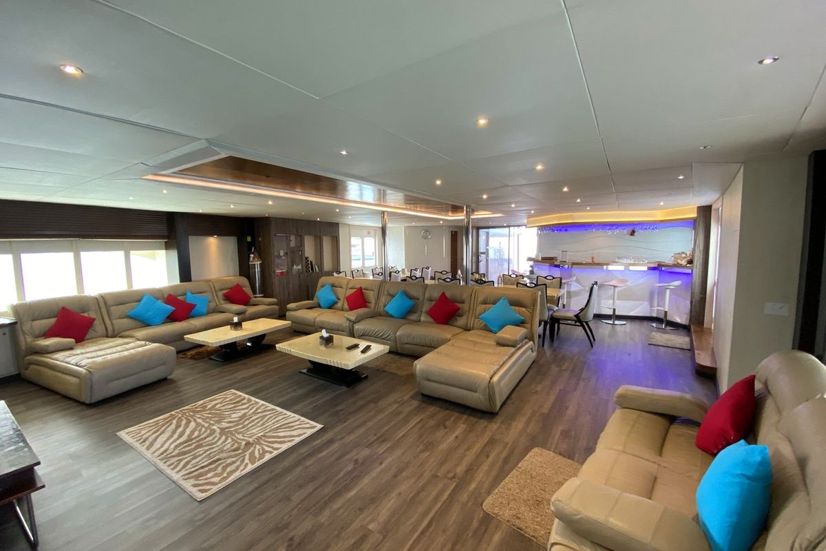 Salon of Honors Legacy, a Custom Made MY Honors Legacy yacht at Malé, Maldives