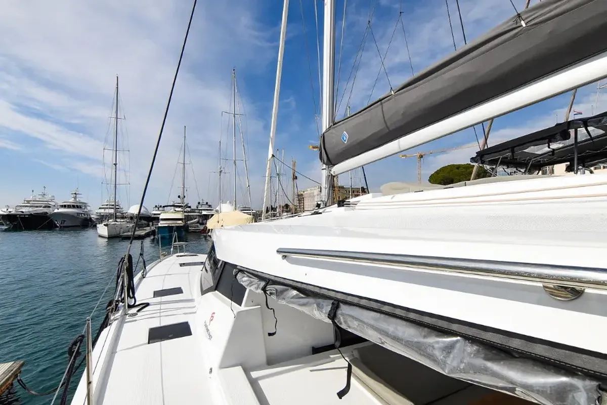 Exterior view of Le Bart, a Fountaine Pajot Astréa 42 catamaran at Radovići, Montenegro