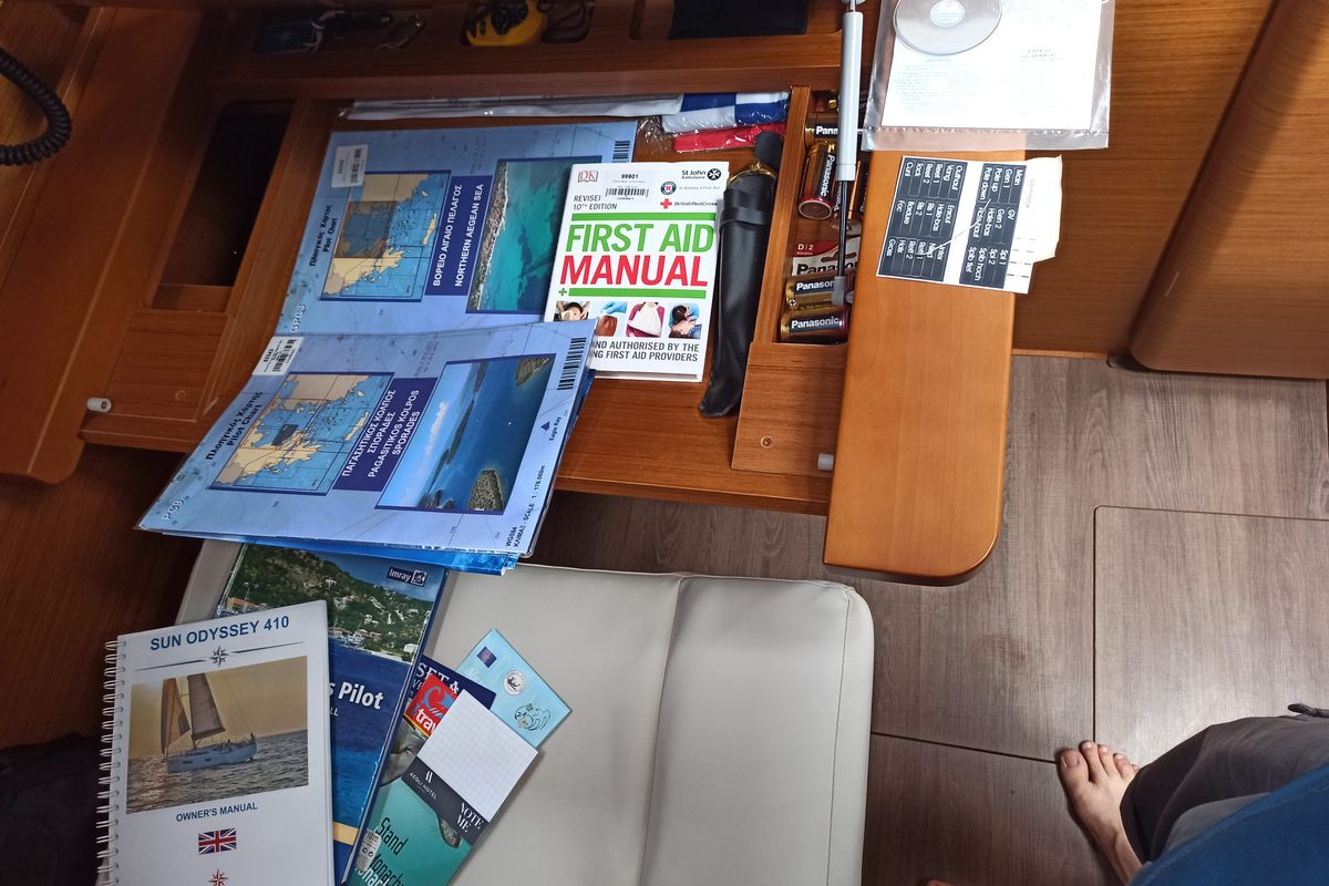 Evnia, a Jeanneau Sun Odyssey 410 sailboat at Volos Municipality, Greece