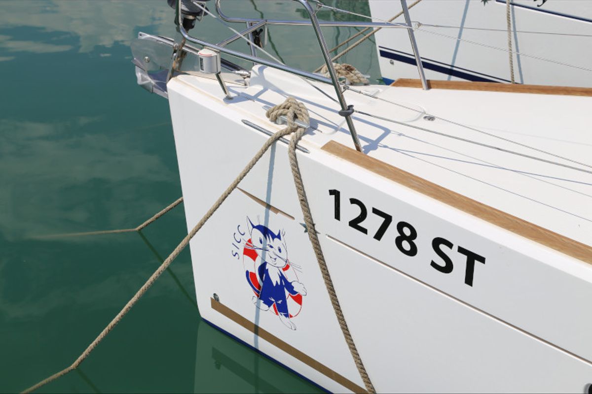 Sicc, a Jeanneau Sun Odyssey 419 sailboat at Grad Kaštela, Croatia