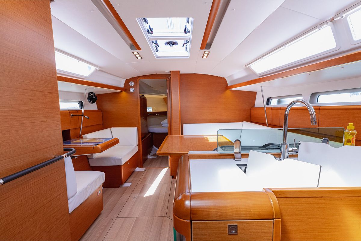 Salon of Sicc, a Jeanneau Sun Odyssey 419 sailboat at Grad Kaštela, Croatia