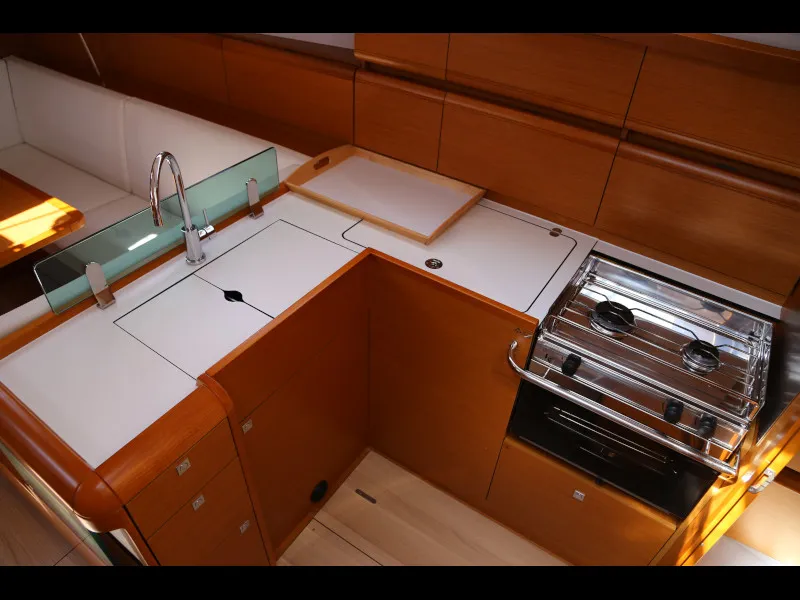 Galley of Sicc, a Jeanneau Sun Odyssey 419 sailboat at Grad Kaštela, Croatia