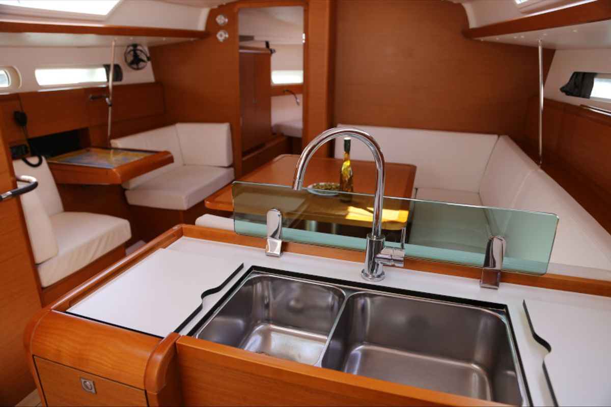 Galley of Sicc, a Jeanneau Sun Odyssey 419 sailboat at Grad Kaštela, Croatia