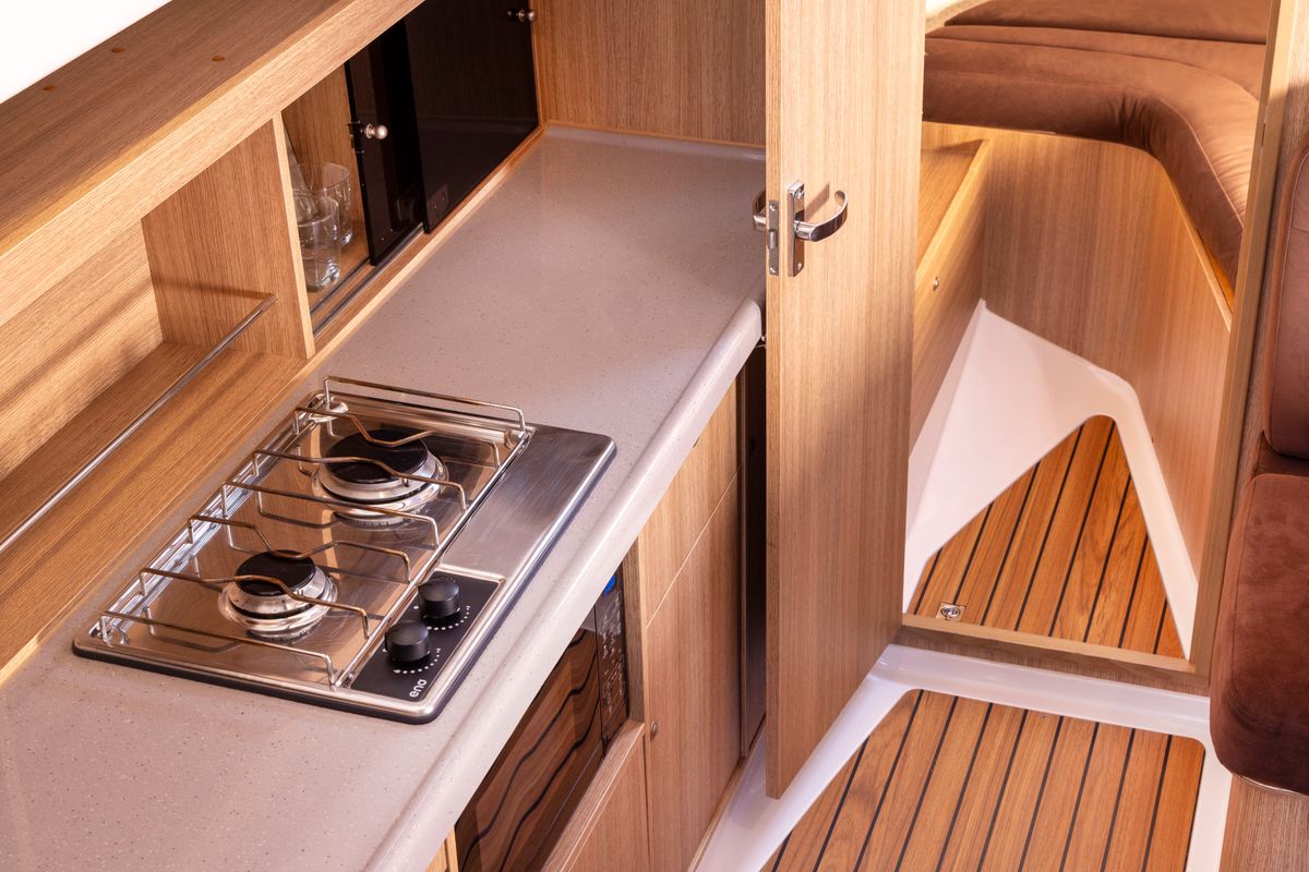 Galley of Zanussi, a Northman Nexus Revo 870 Prestige motorboat at Sztynort, Poland