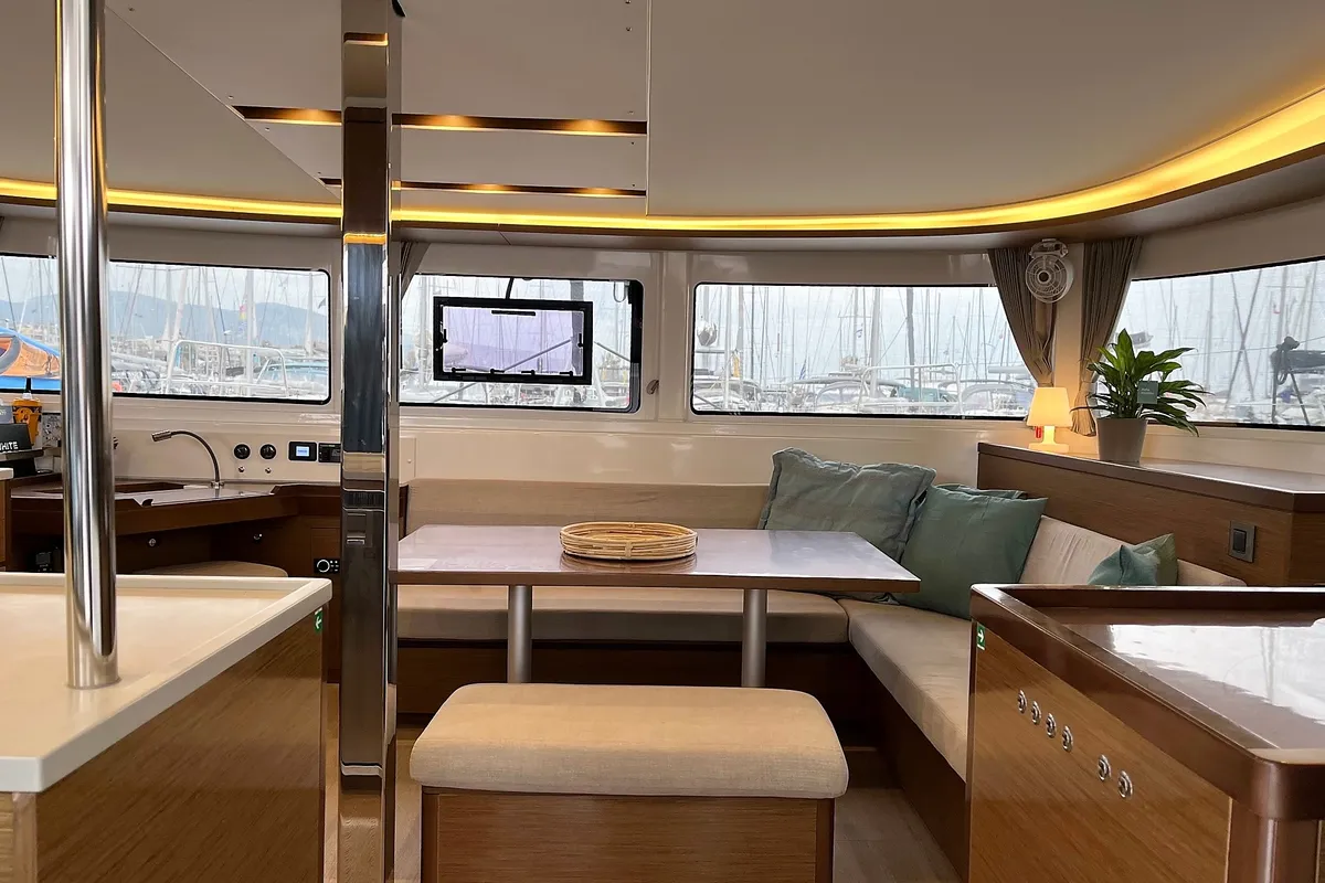 WHITE PEARL, a Lagoon Lagoon 46 catamaran at Athens, Greece