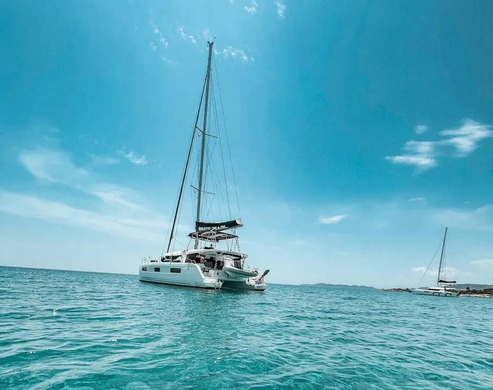 WHITE PEARL, a Lagoon Lagoon 46 catamaran at Athens, Greece