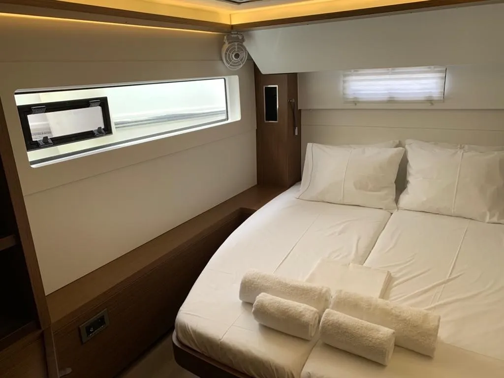WHITE PEARL, a Lagoon Lagoon 46 catamaran at Athens, Greece