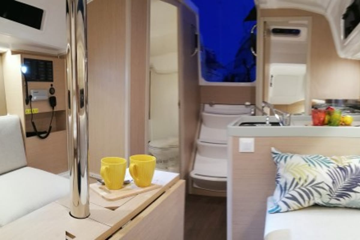Galley of YODA, a Beneteau Oceanis 30.1 sailboat at Općina Medulin, Croatia