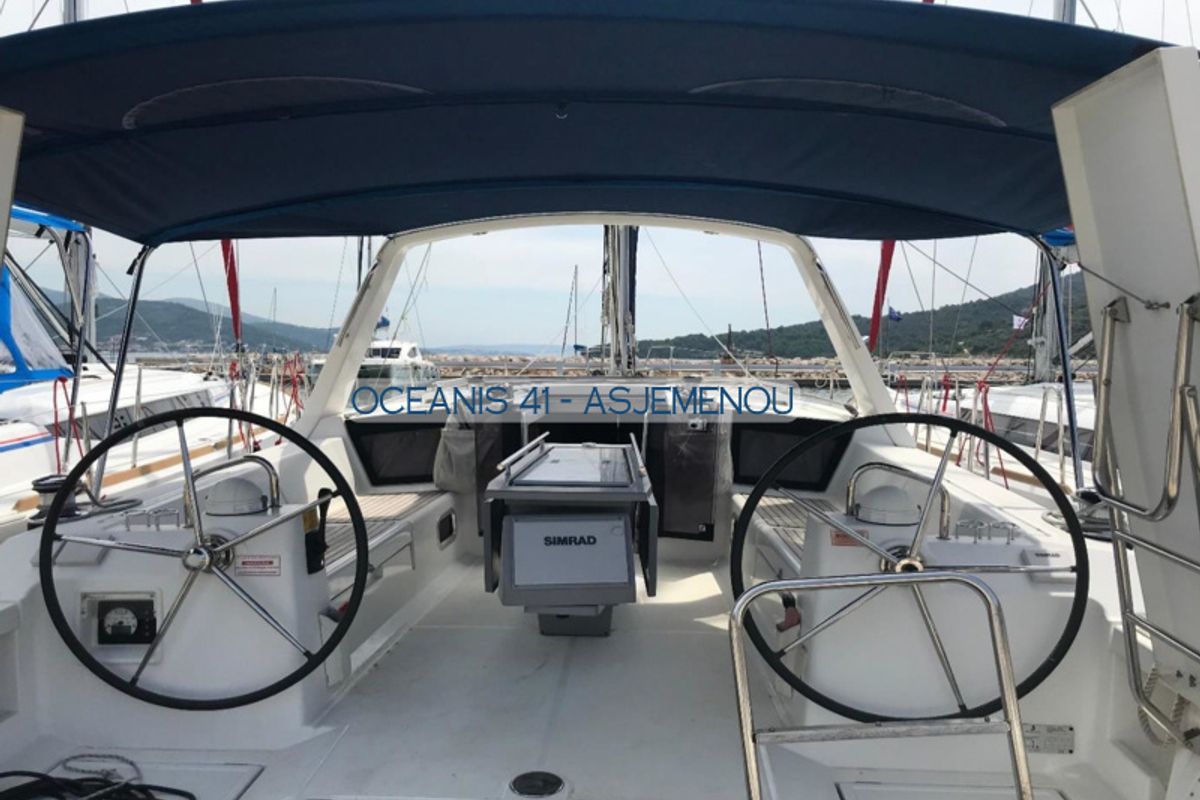 Cockpit of Asjemenou, a Beneteau Oceanis 41 sailboat at Kontokali, Greece