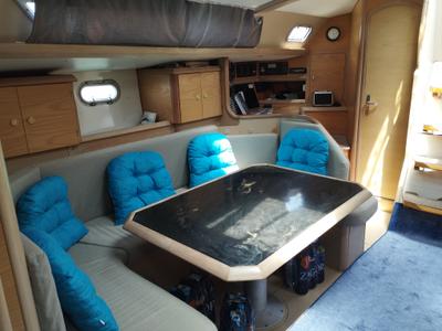 Salon of Epikouros, a Jeanneau Sun Odyssey 45.1 sailboat at Municipality of Kalamata, Greece