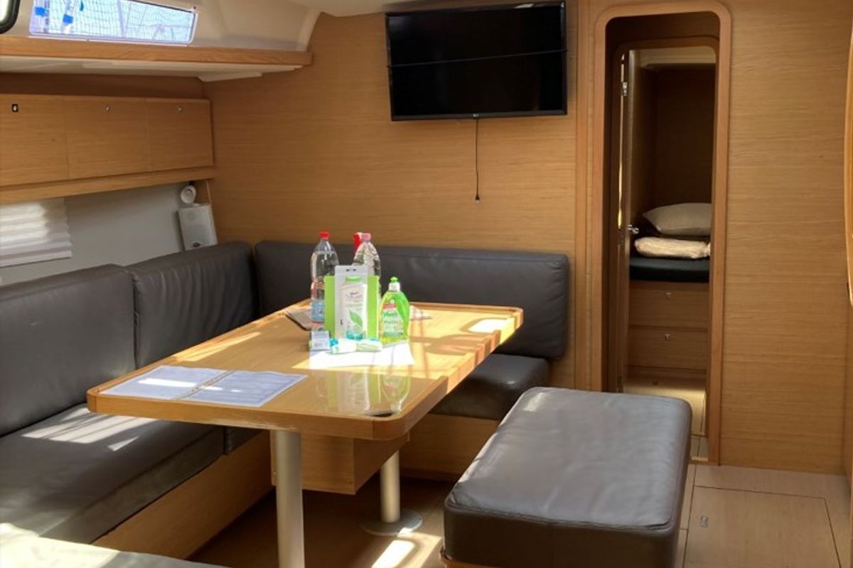 Salon of Newt, a Dufour 460 GL sailboat at Olbia, Italy
