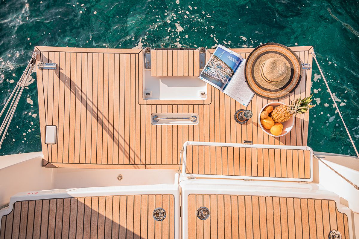 Deck of Jason, a Jeanneau Sun Odyssey 490 sailboat at Athens, Greece