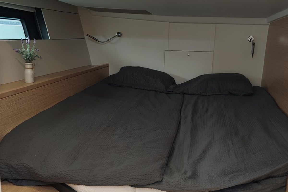 Cabin on Vingilot - OW, a Hanse Yachts Hanse 460 sailboat at Općina Medulin, Croatia