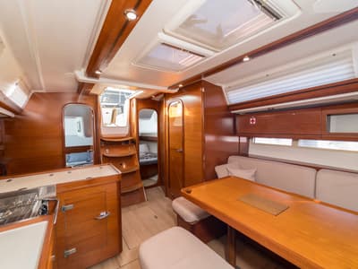 Salon of Daphne-S, a Dufour 405 GL sailboat at Fethiye, Turkey