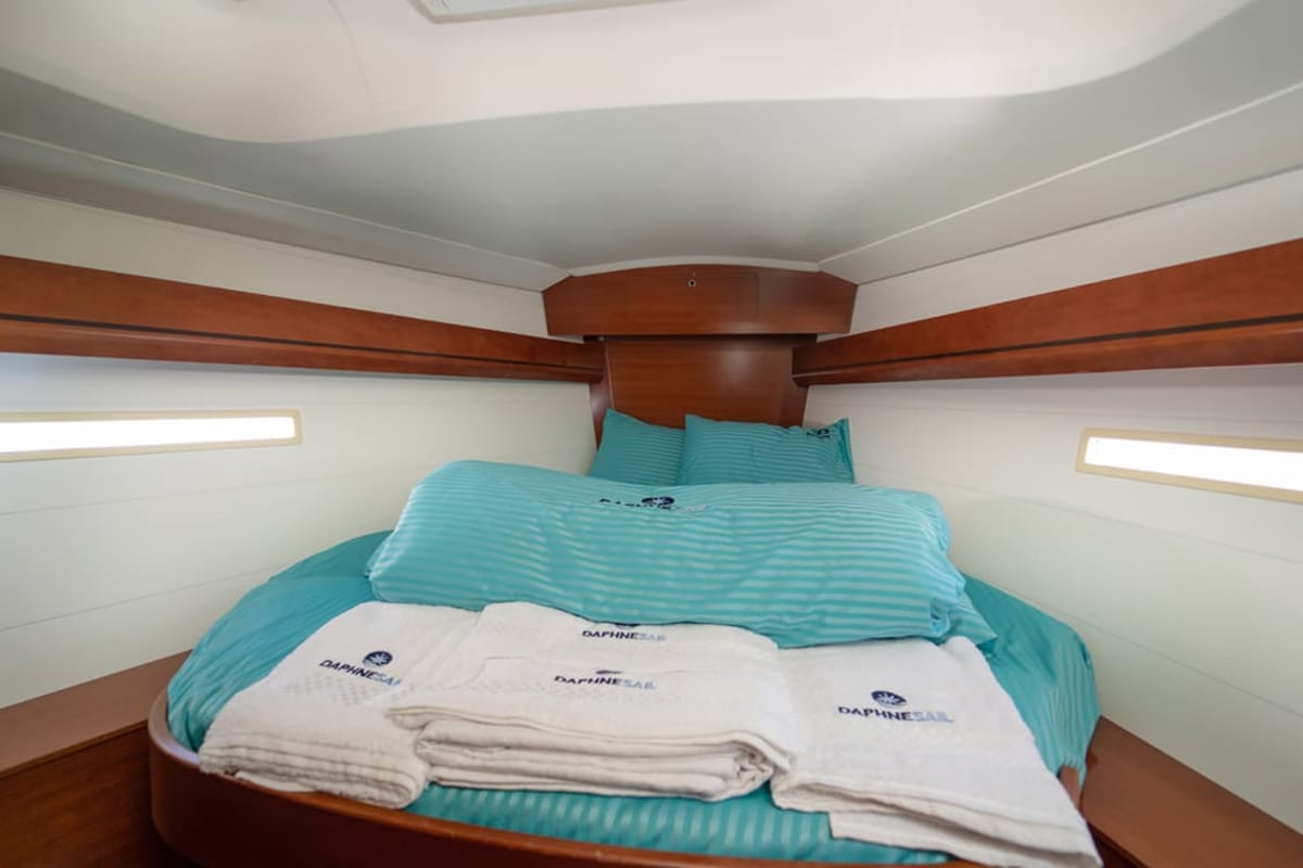 Cabin on Daphne-S, a Dufour 405 GL sailboat at Fethiye, Turkey