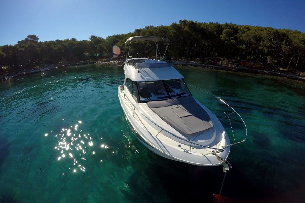 Exterior view of Lumar, a Beneteau Antares 30 motorboat at Split, Croatia