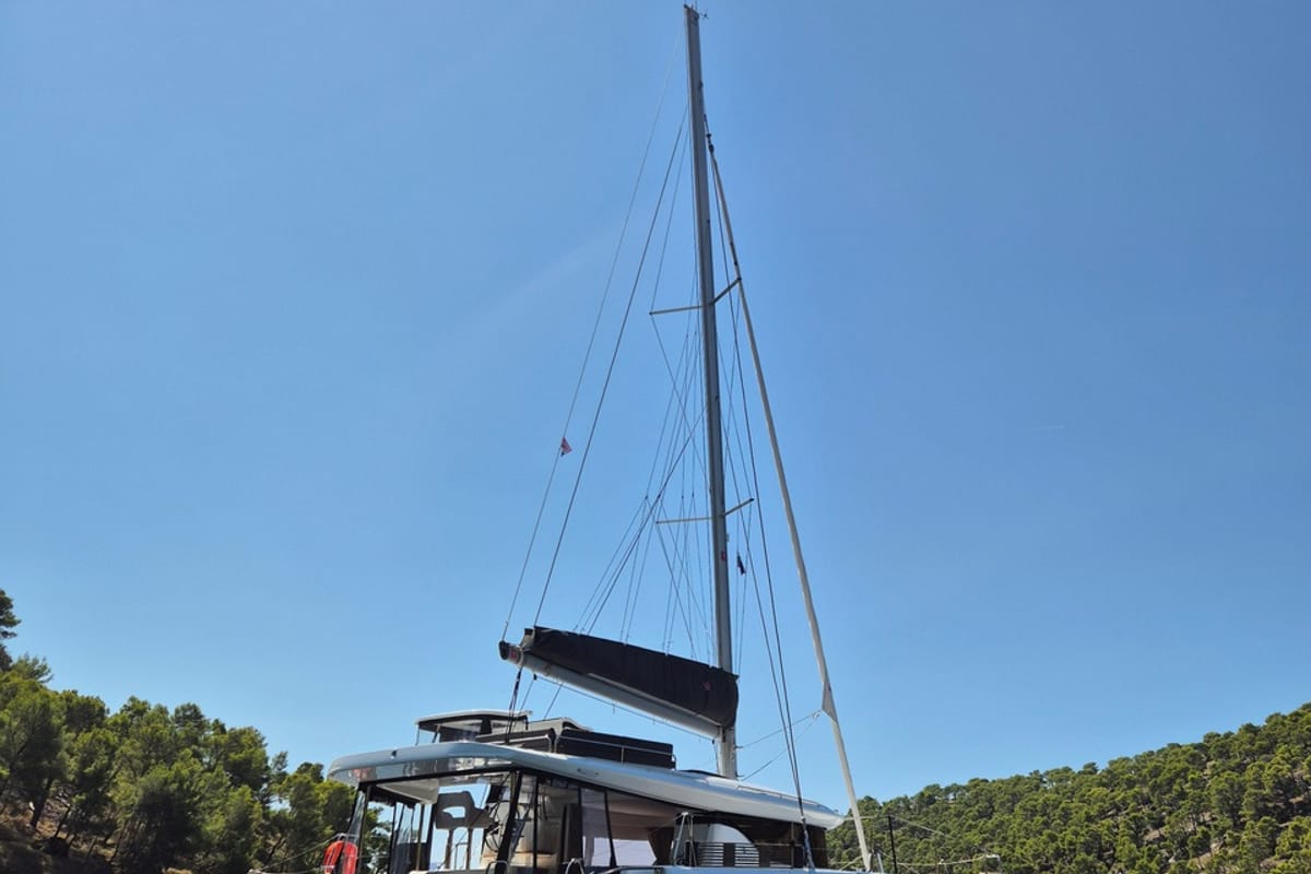 Stela, a Lagoon 43 catamaran at Seget Donji, Croatia