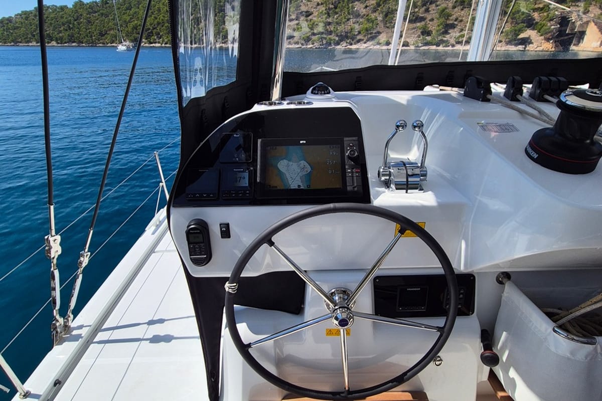 Stela, a Lagoon 43 catamaran at Seget Donji, Croatia