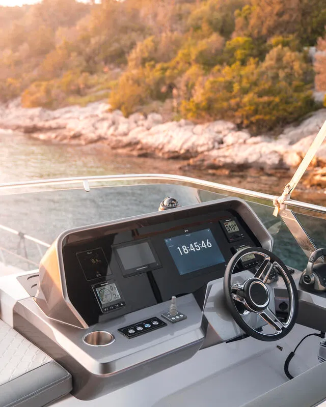 Salon of FGStar Mini, a Galeon 440 Fly (Diesel) yacht at Seget Donji, Croatia
