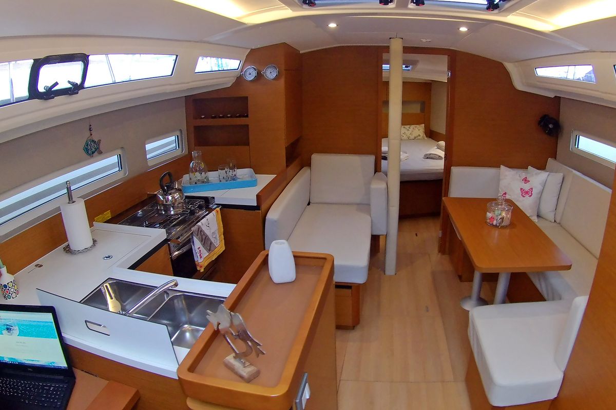 Salon of Evelina, a Jeanneau Sun Odyssey 410 sailboat at Lavreotiki Municipal Unit, Greece