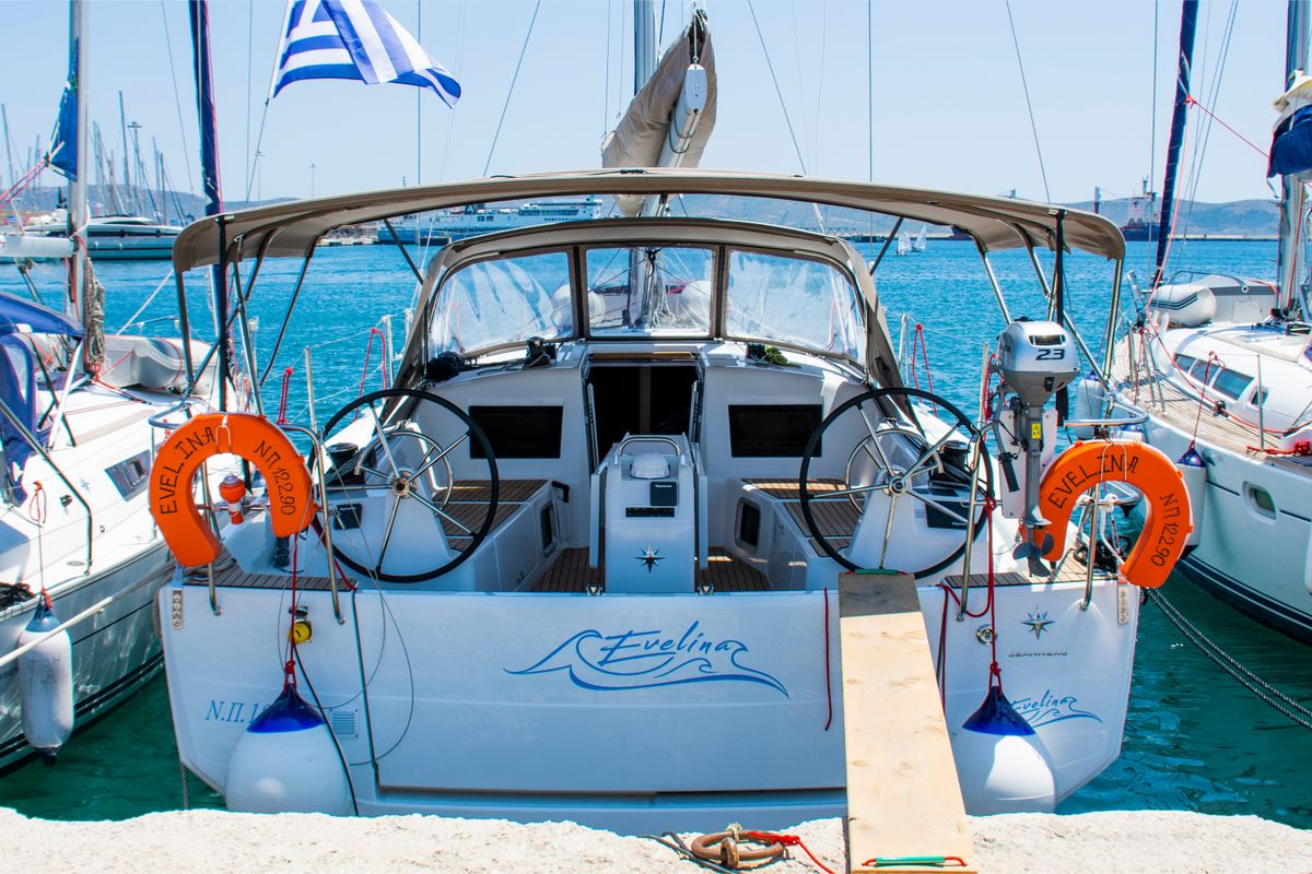 Exterior view of Evelina, a Jeanneau Sun Odyssey 410 sailboat at Lavreotiki Municipal Unit, Greece