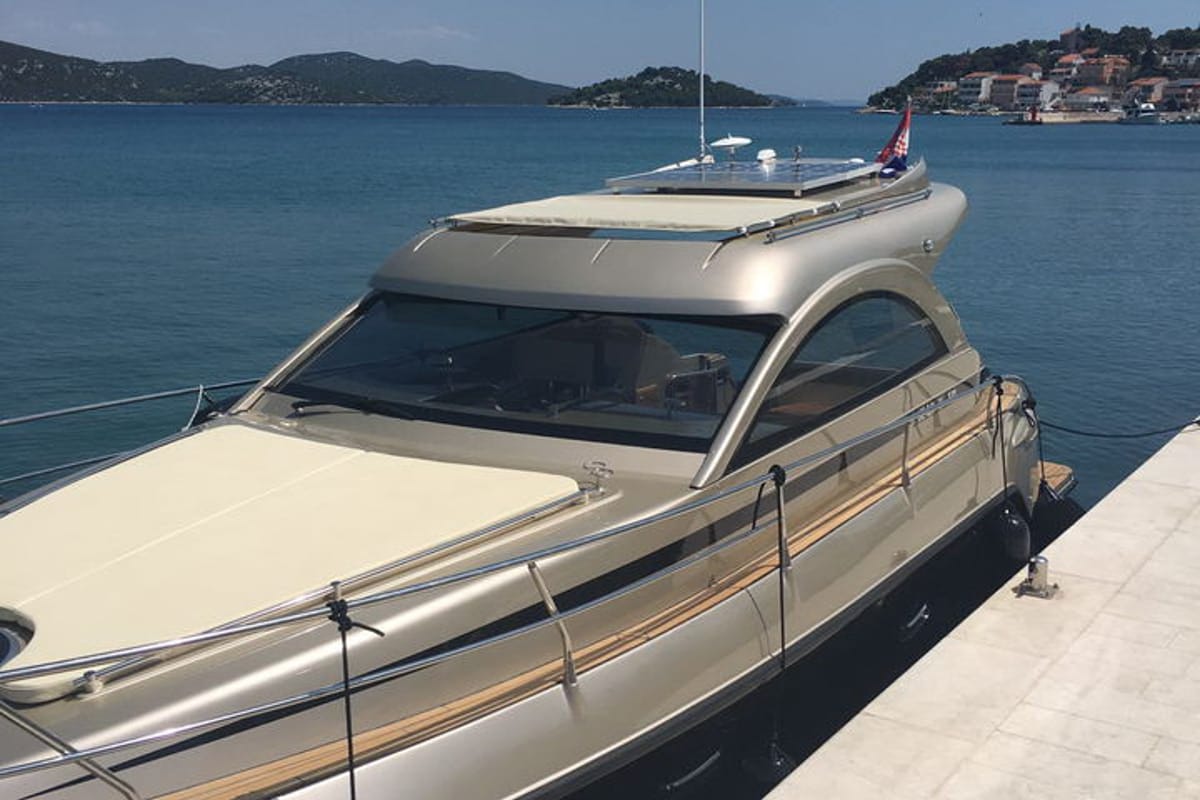 Exterior view of Laura, a Grginić jahte Mirakul 30 motorboat at Grad Biograd na Moru, Croatia